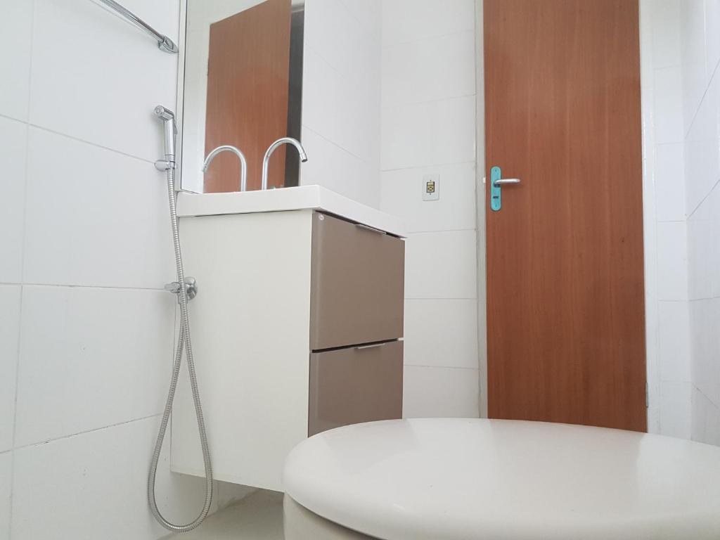  RESIDENCIAL COM CASAS DE 2 DORM - Praia Garopaba