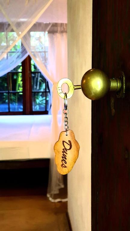 Dunes Unawatuna Hotel - 16