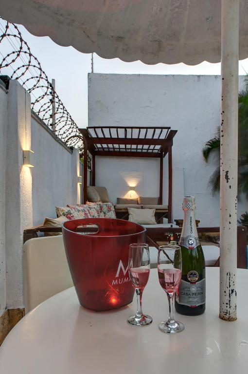  Casa ampla com piscina em Porto das Dunas by Carpediem