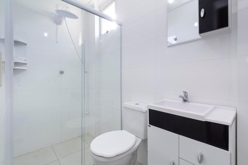  Aluguel de Apartamento 3 quartos sendo 1 suíte para 7 pessoas à 100 metros do mar em Bombas