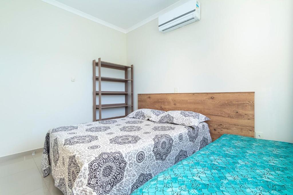  Aluguel de Apartamento 3 quartos sendo 1 suíte para 7 pessoas à 100 metros do mar em Bombas