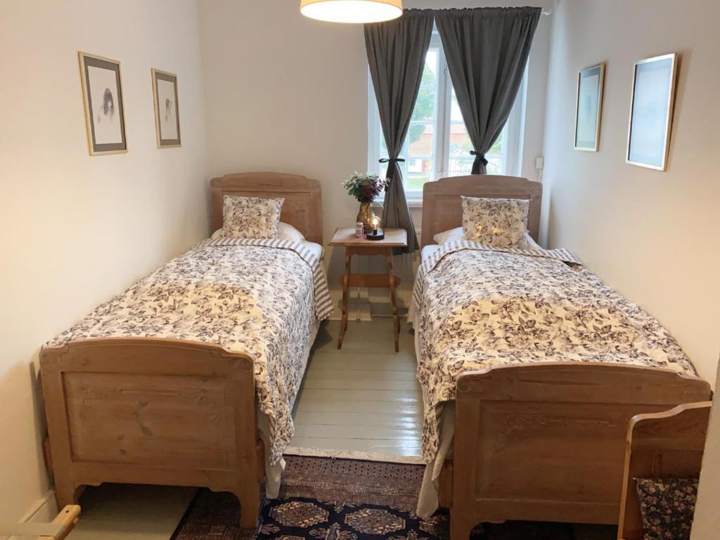 Postel nebo postele na pokoji v ubytování Øbjerggaard Bedrooms