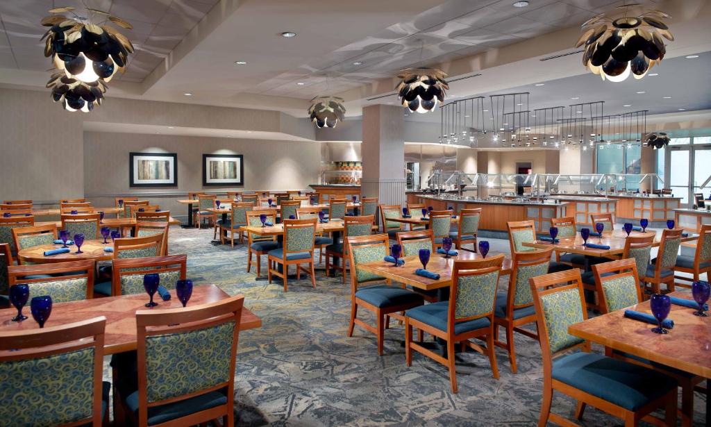 Restaurace v ubytování Georgia Tech Hotel and Conference Center