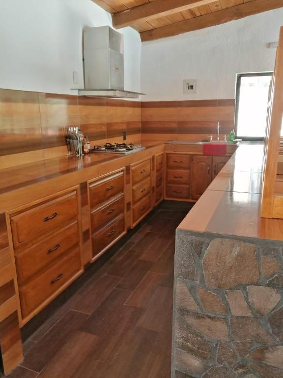 Kuchyň nebo kuchyňský kout v ubytování Mazamitla Pinos del Rio