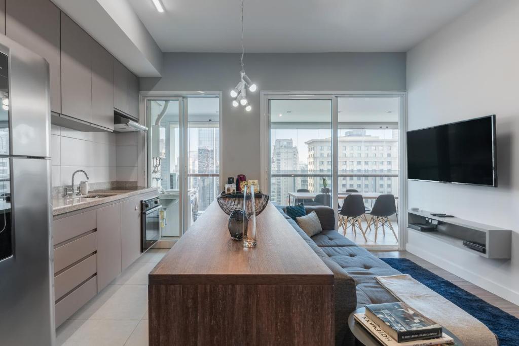  Apartamento luxuoso com vaga e ótima localização - Vila Olímpia