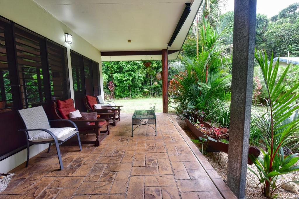 Zahrada ubytování Thornton Beach Bungalows Daintree