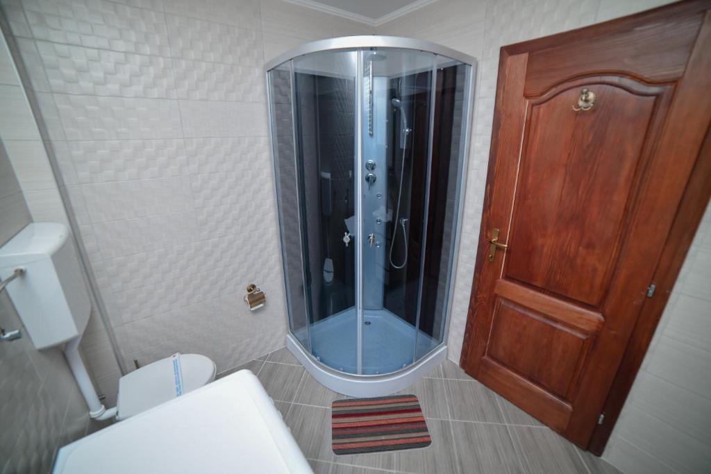 Koupelna v ubytování Ski House Tornik Zlatibor