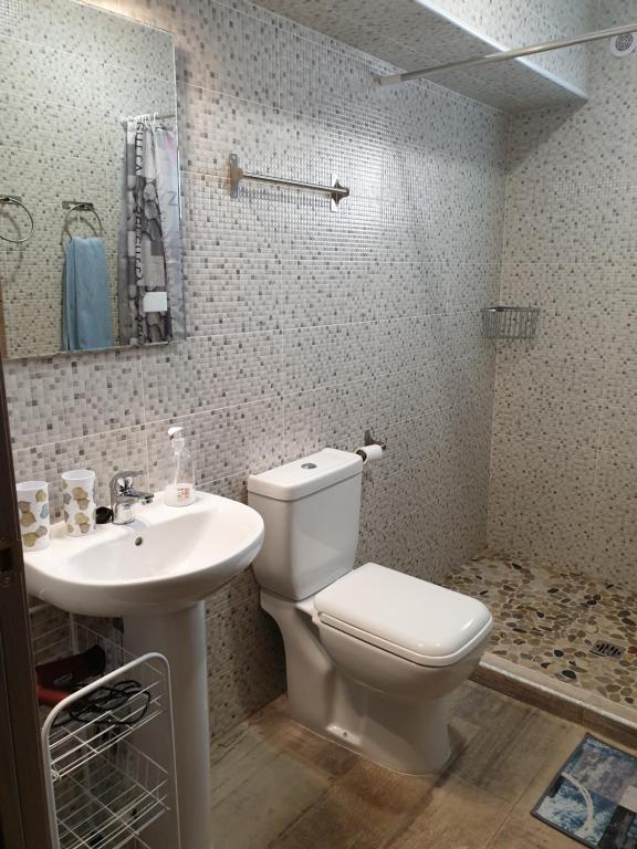 A bathroom at Villa Irena Denia
