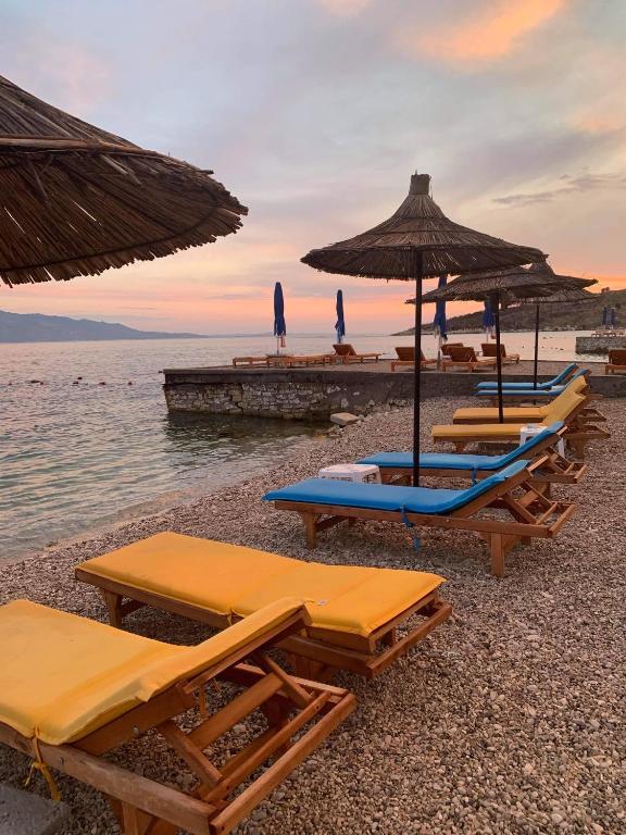 Kalemi's Beachside Hotel - Imazhi 4