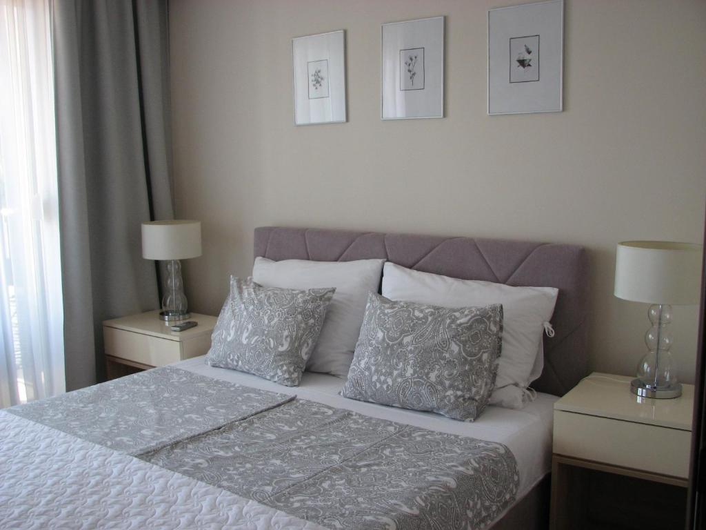 Postel nebo postele na pokoji v ubytování Apartments B&S Lux