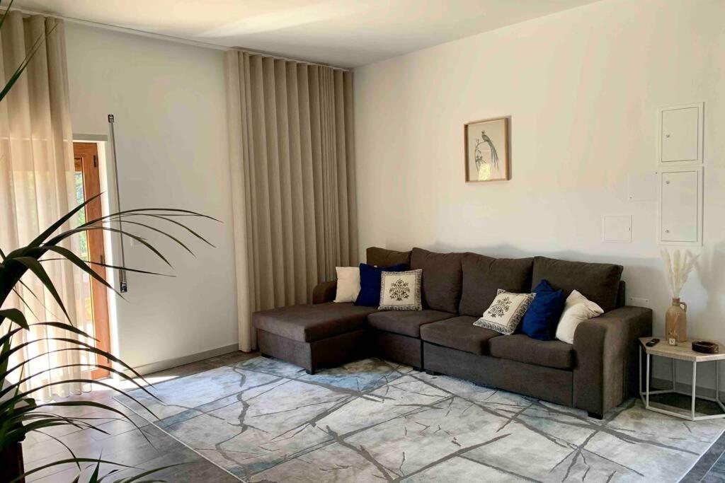Posezení v ubytování Casa Mira Tâmega