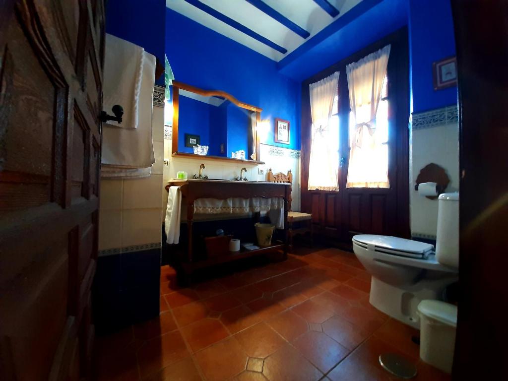 Koupelna v ubytování Hotel Rural Posada Los Caballeros