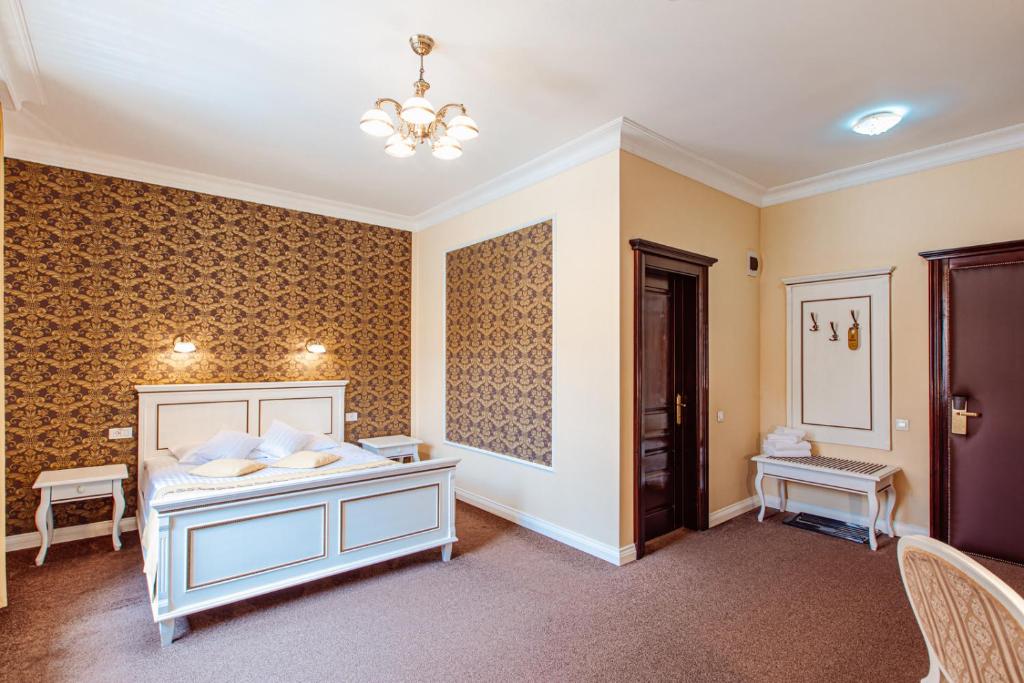 4Cardinals Boutique - Resim 25