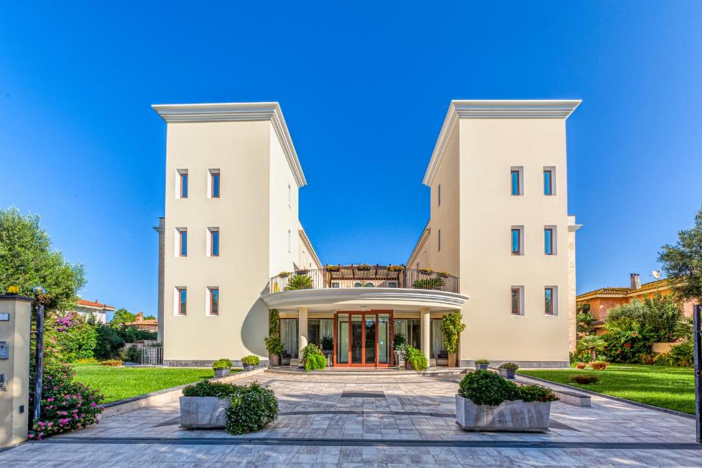 Vonkajšia záhrada v ubytovaní Hotel Le Torri