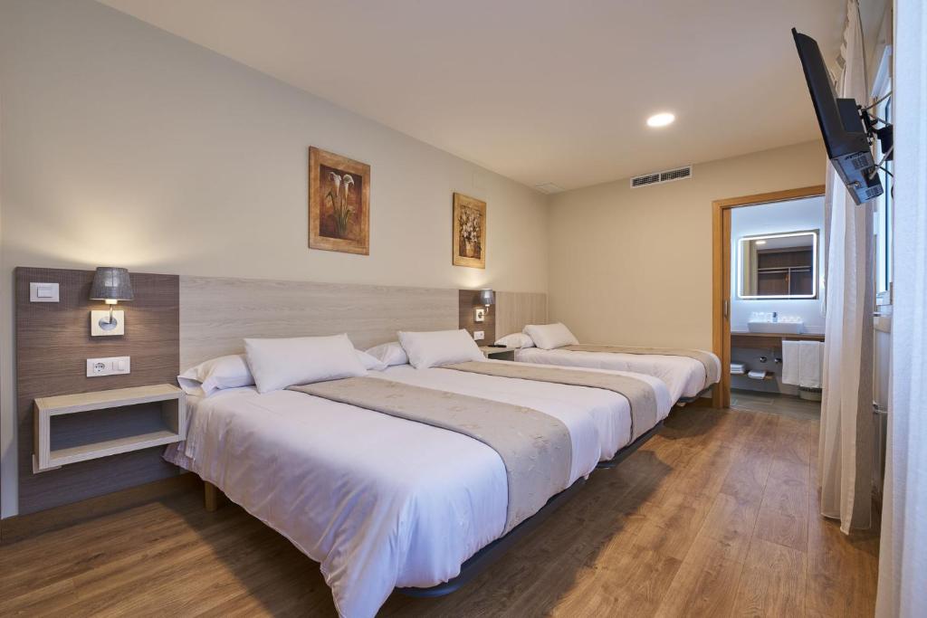 Hostal Restaurante Teodora, Arzúa – Updated 2022 Prices