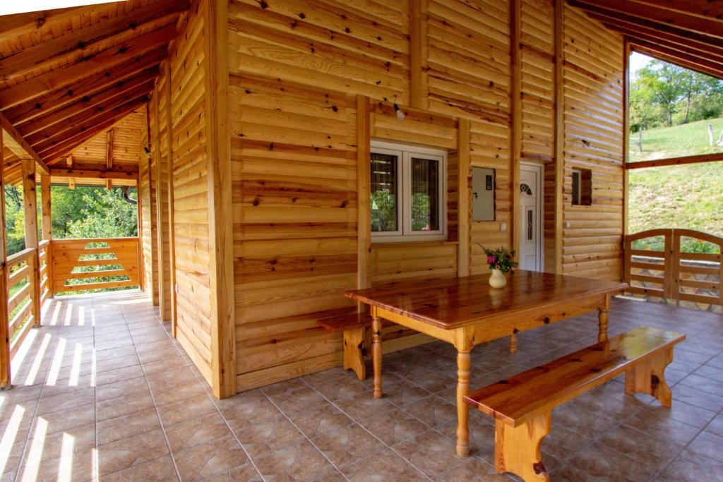 Fotografie z fotogalerie ubytování Adamov Konak Apartmani v destinaci Lazići
