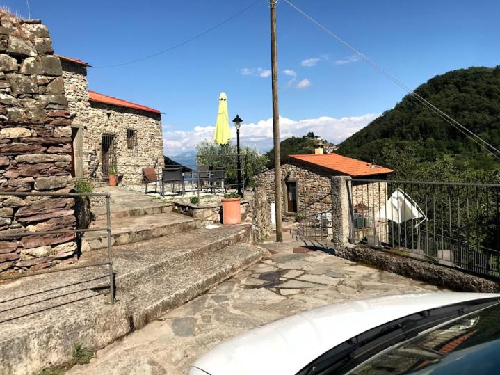Widok na góry z tego domu wakacyjnego