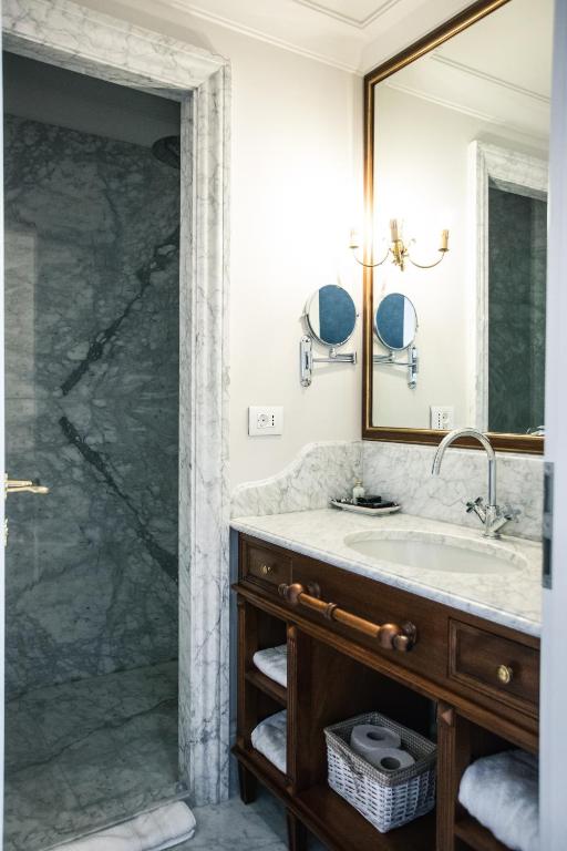 Koupelna v ubytování Ebel Boutique Hotel