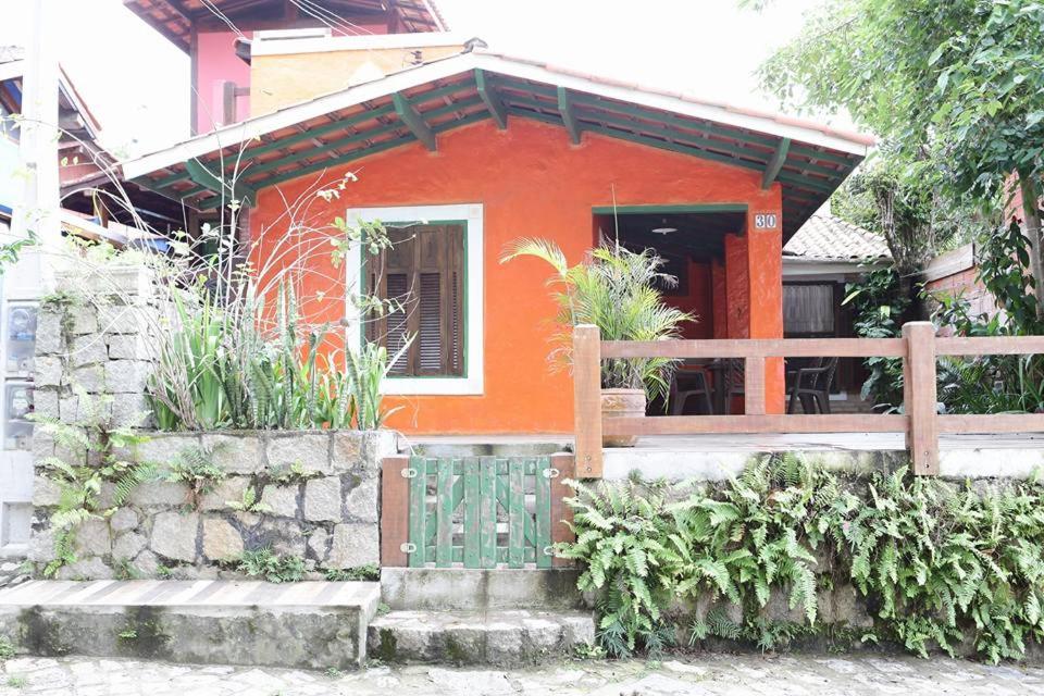  Villa do Portinho - Casas em frente à Praia