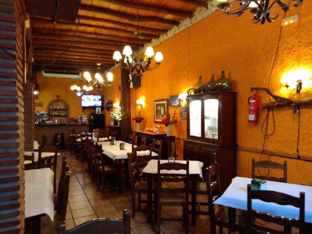 Restaurace v ubytování Hotel Corona de Atarfe