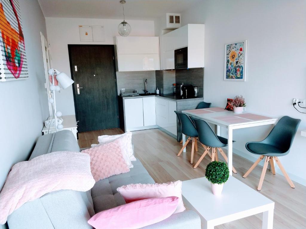 Fotografia z galérie ubytovania SUNRISE 20 apartment z widokiem na morze Gardenia Dziwnów v destinácii Dziwnów