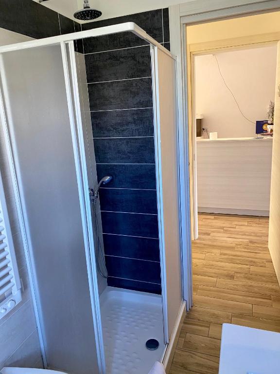 Koupelna v ubytování Caruso Rooms