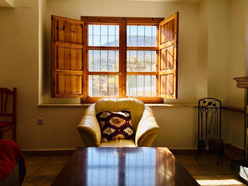 A seating area at CORTIJO VIANA LA SAGRA