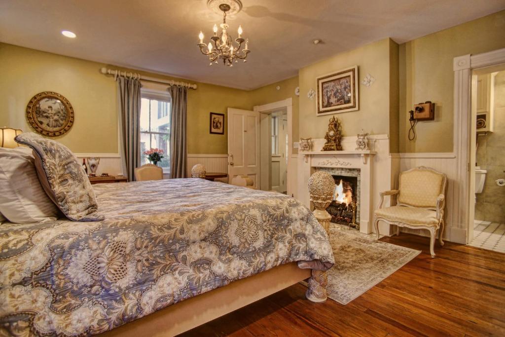 McMillan Inn - Suite King Deluxe