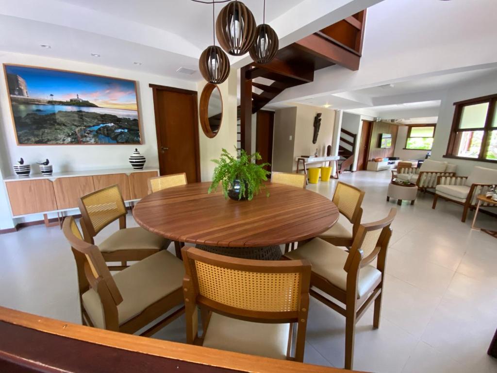  Casa em melhor localização na Praia do Forte
