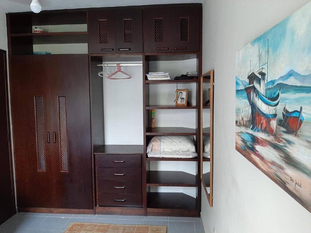  Apartamento em Ubatuba em Condominio de frente para o mar