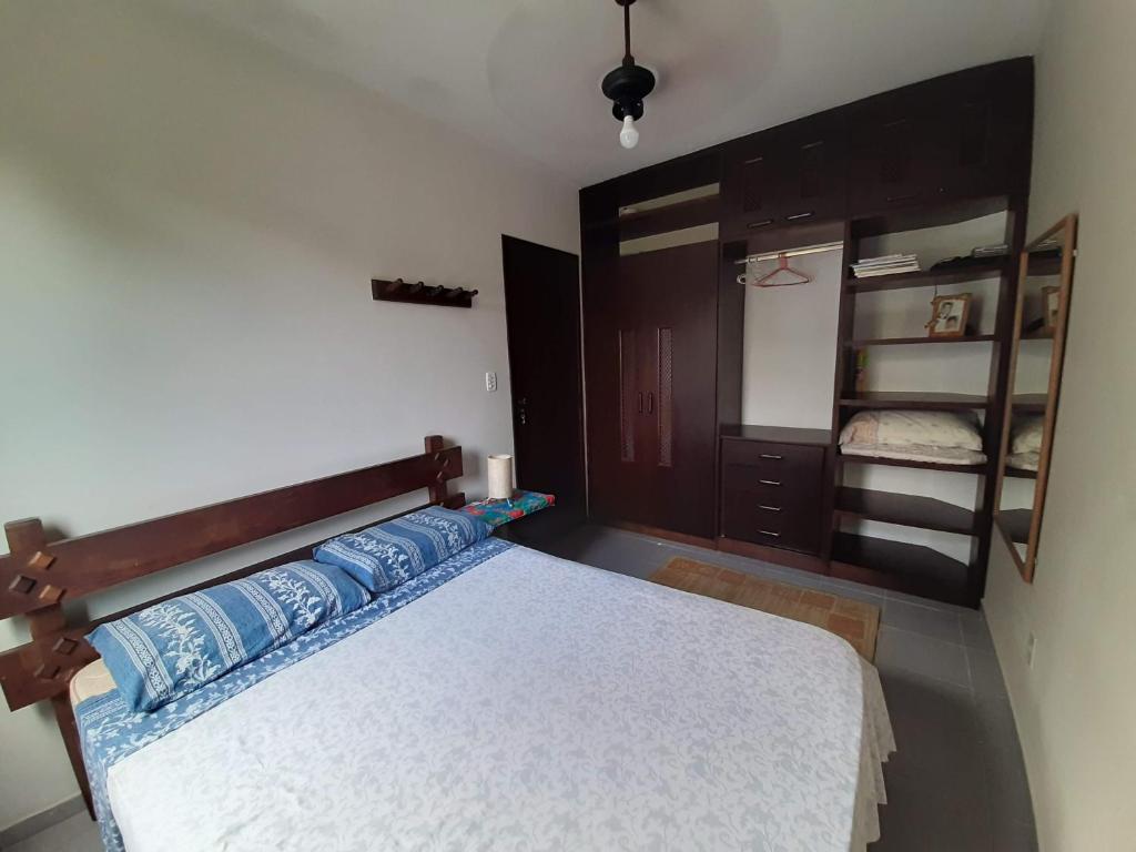  Apartamento em Ubatuba em Condominio de frente para o mar