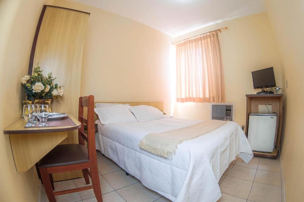  Antico Plaza Hotel