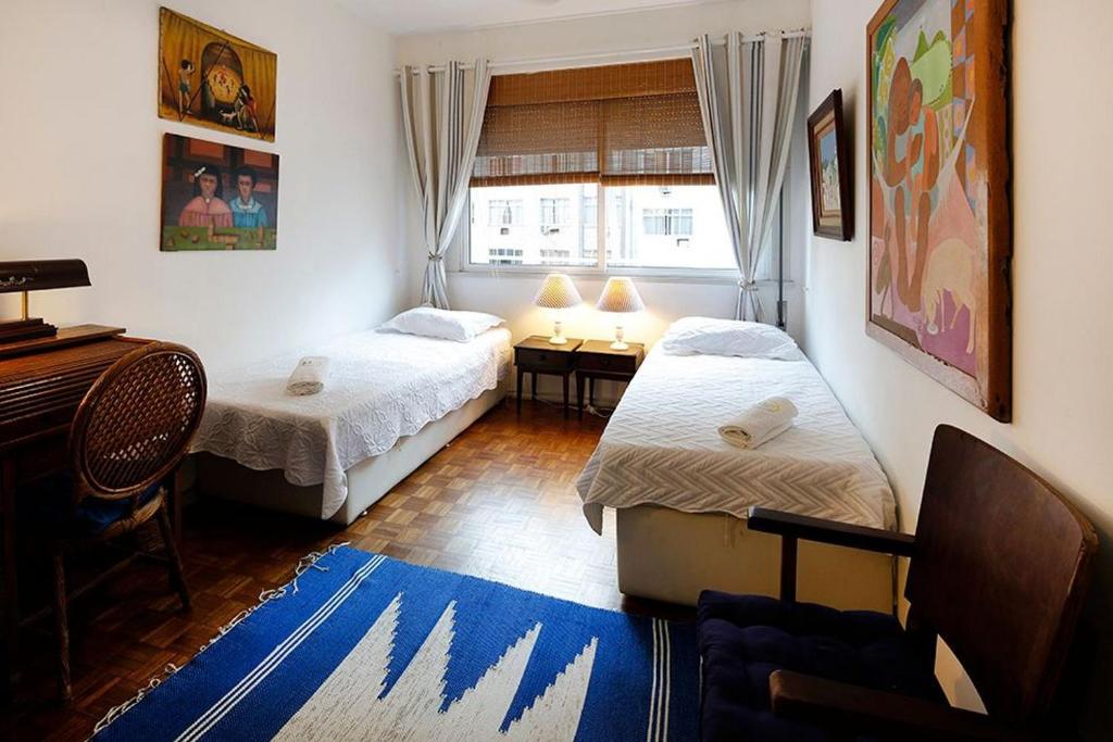  Estiloso 3 quartos para 6 pessoas no posto 5 em Copacabana!