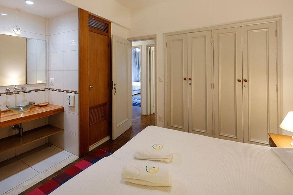  Estiloso 3 quartos para 6 pessoas no posto 5 em Copacabana!