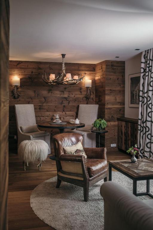 Posezení v ubytování Hotel Arlberg Lech