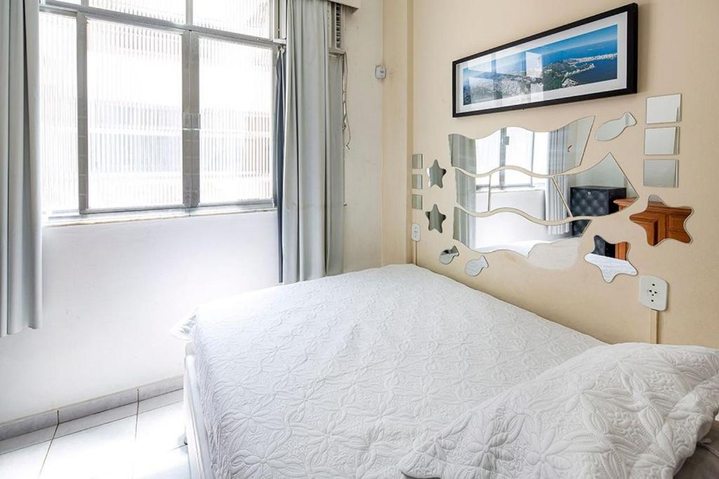  Studio simples e economico no posto 4 em Copacabana!