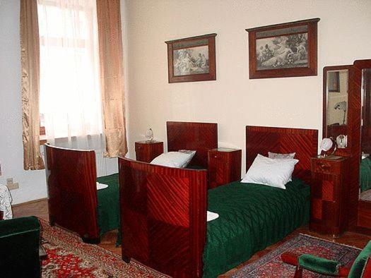 Posteľ alebo postele v izbe v ubytovaní Hotel Alef
