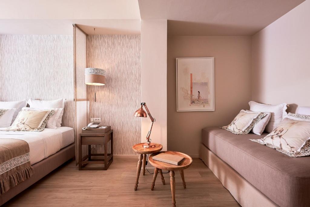 Palladium Hotel - Executive Suite With Private Hot Tub