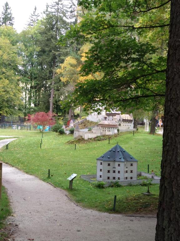Fotografie z fotogalerie ubytování Apartmán Friedrichsruh v destinaci Mariánské Lázně