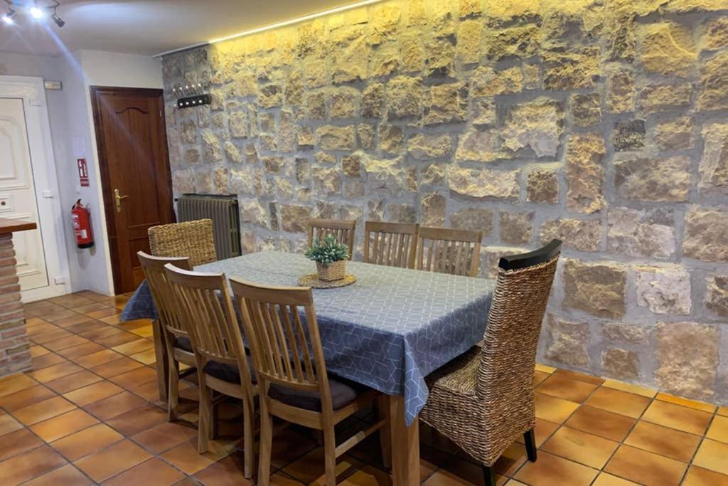 Fotografie z fotogalerie ubytování APARTAMENTO RURAL KABITXOA v destinaci Miranda de Arga