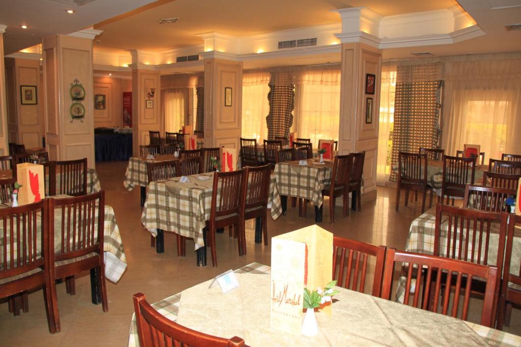 Restaurace v ubytování Hotel Royal Marshal