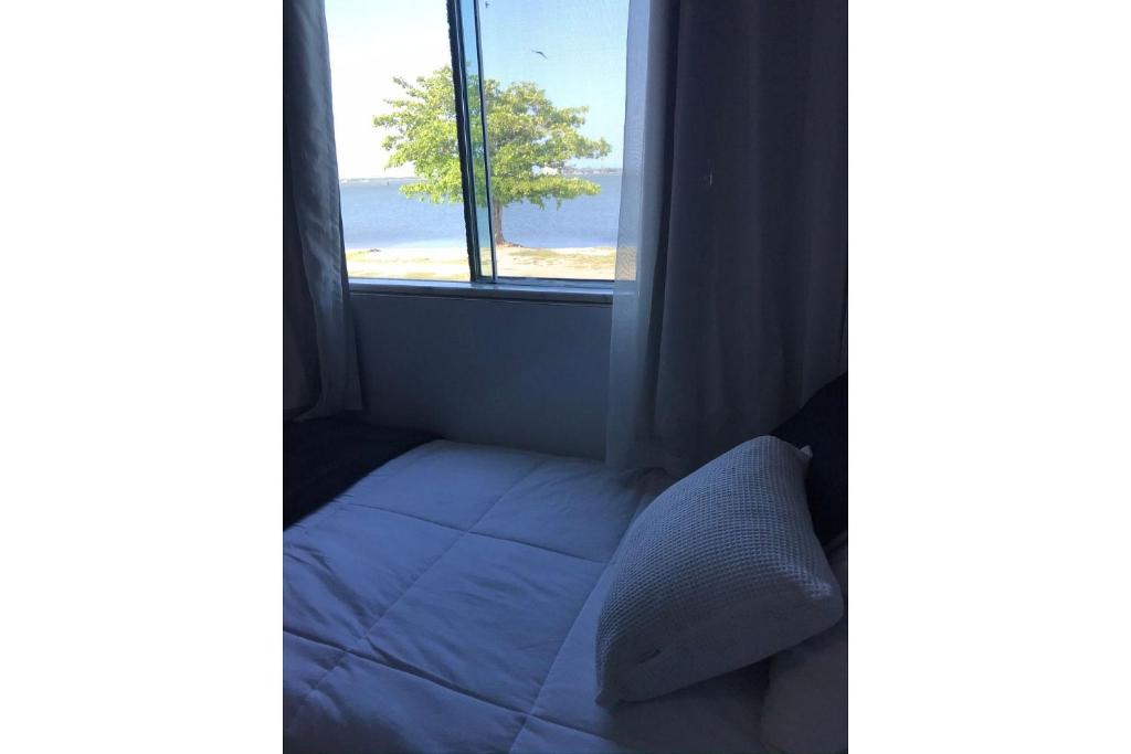  Apartamento com Clube e Vista para o Lago