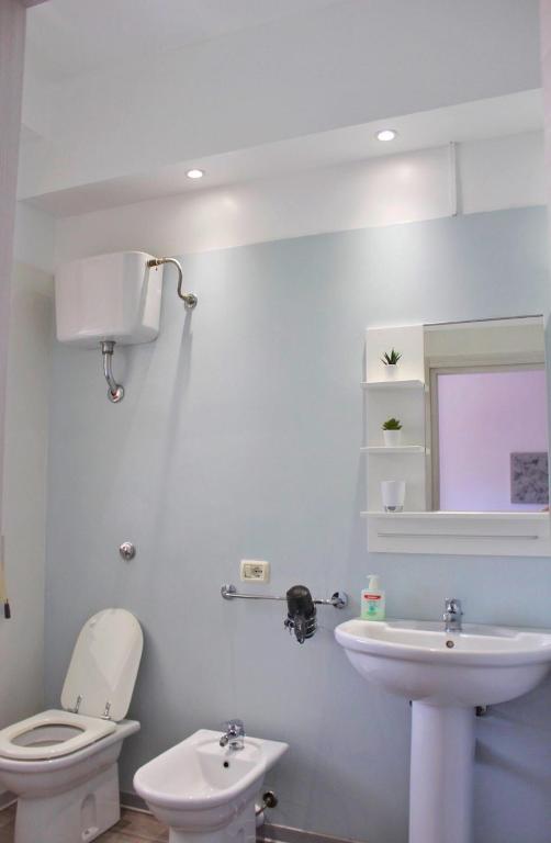 Lecce Stazione Centrale - Family Room With Bathroom