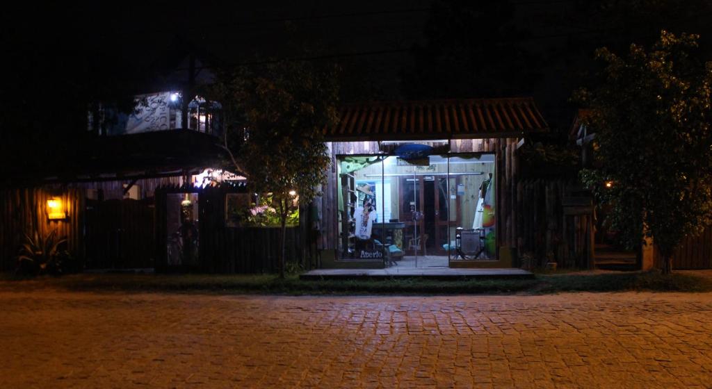  POUSADA HOSTEL & CAMPING Pedra do urubu