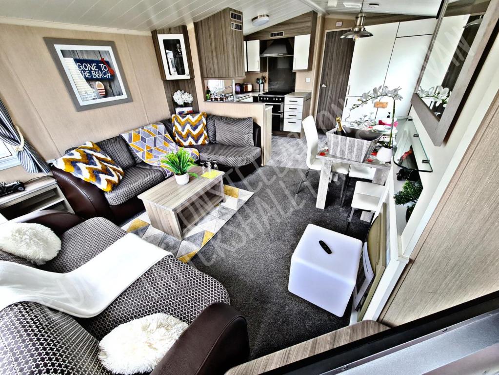 an aerial view of a living room and kitchen in an rv at Tattershall Luxury Hot Tub Caravan in Tattershall