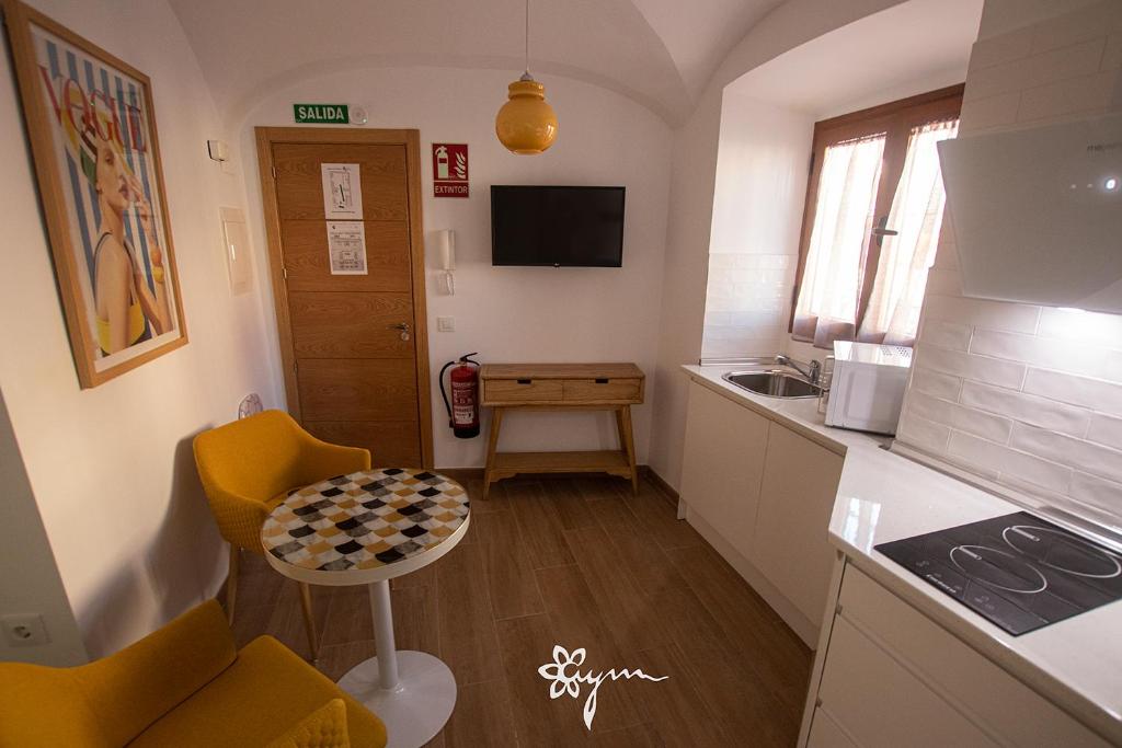 Apartamentos Turísticos AbrilyMarzo - 5