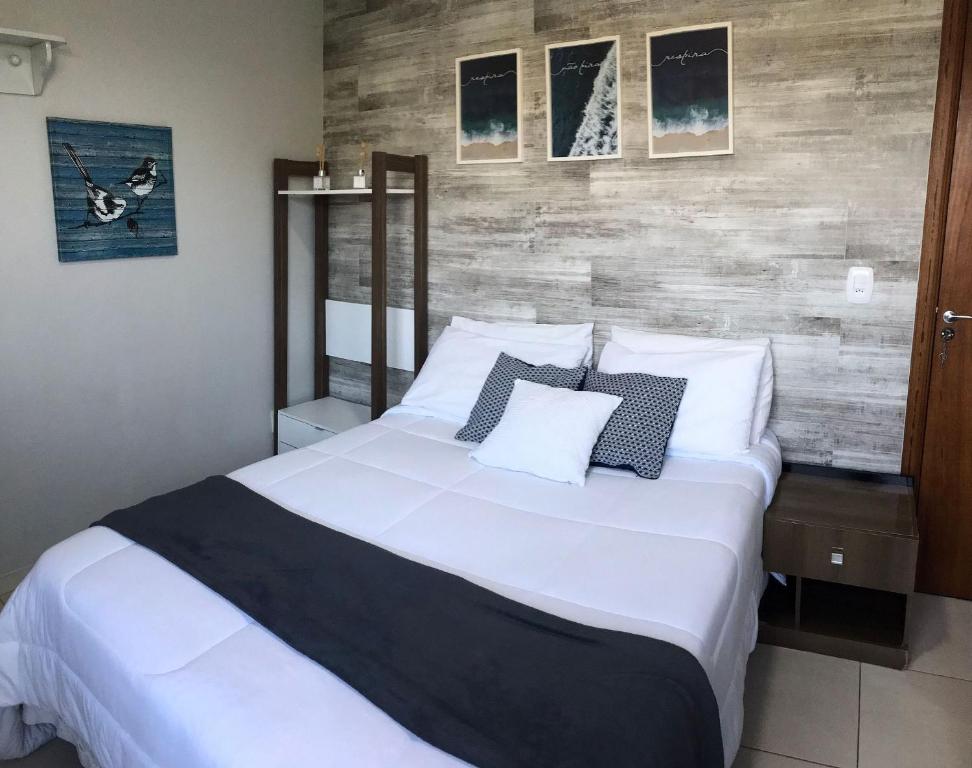  Apartamento com Clube e Vista para o Lago
