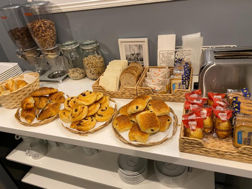 Hôtel Clairefontaine - Resim 42