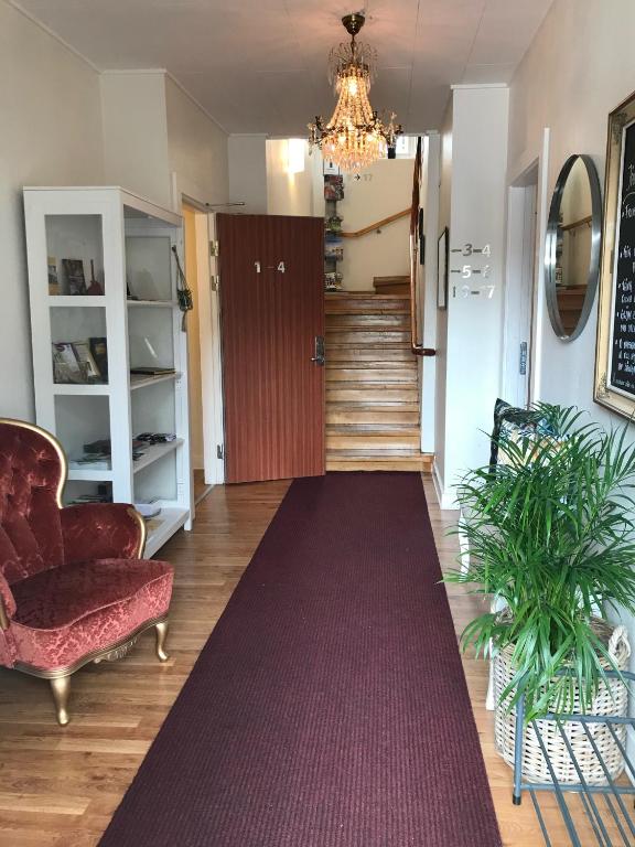 Fotografie z fotogalerie ubytování Järnvägshotellet B&B Skara v destinaci Skara