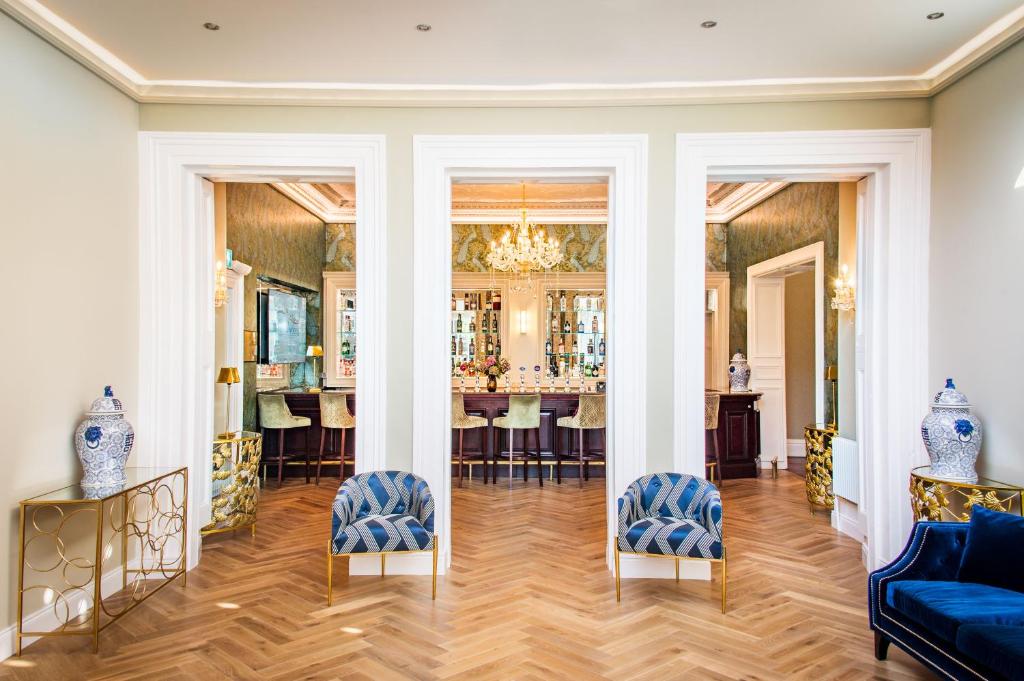Cork's Vienna Woods Hotel & Villas - Resim 10